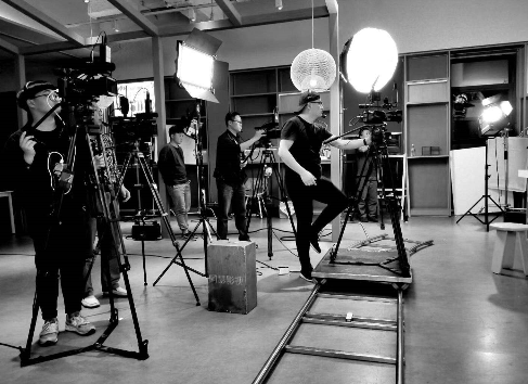 抖音短視頻運(yùn)營(yíng)干貨與變現(xiàn)方式分享 - 策幻網(wǎng)