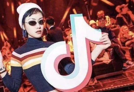 2022抖音十大神曲推薦 抖音歌曲怎么下載到本地 - 策幻網(wǎng)