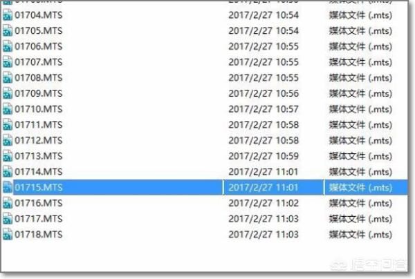 怎么把視頻畫面多余的畫面剪掉？