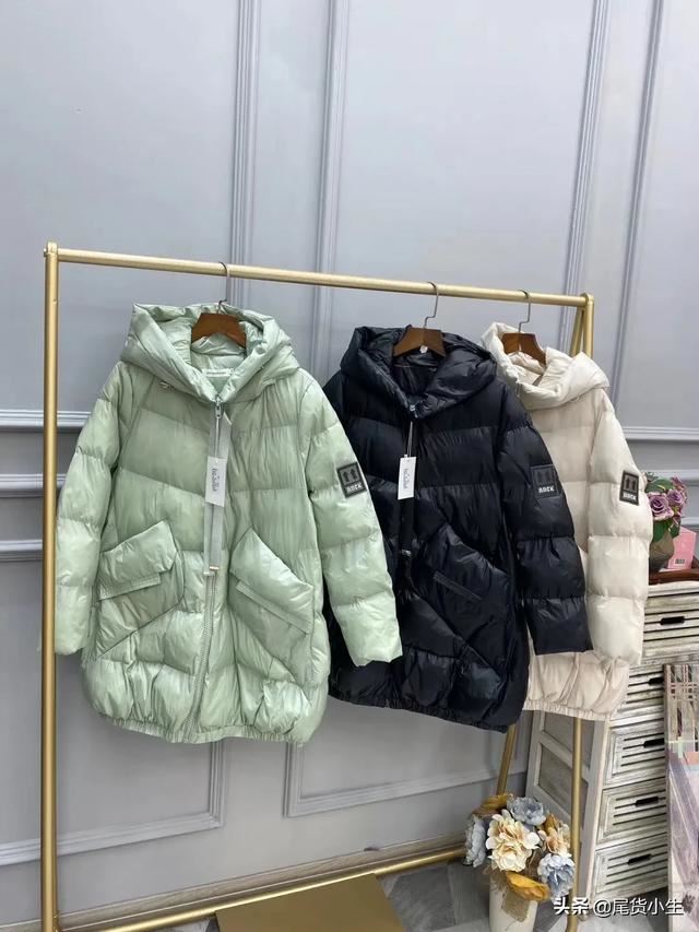 我想做服裝批發(fā)生意！請問在哪里可以找到貨源？