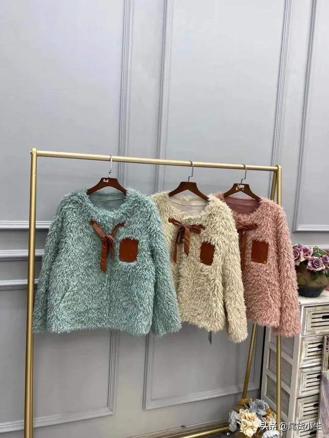 我想做服裝批發(fā)生意！請問在哪里可以找到貨源？