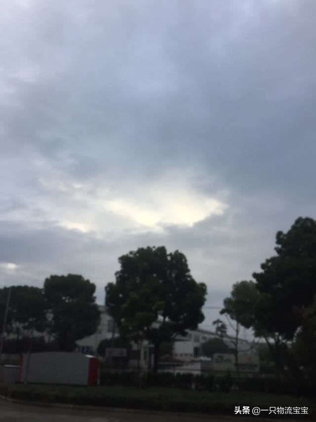 新手貨車司機(jī)怎么在網(wǎng)上空車配貨？找貨源？